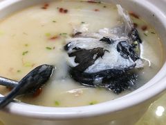 一鱼两锅-万佛湖许老大铁锅鱼(黑金冠店)