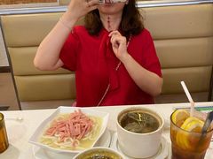 -香港新发烧腊茶餐厅(万象店)