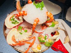 -弦月窗LUNETTE BY AMANDA(复兴路店)