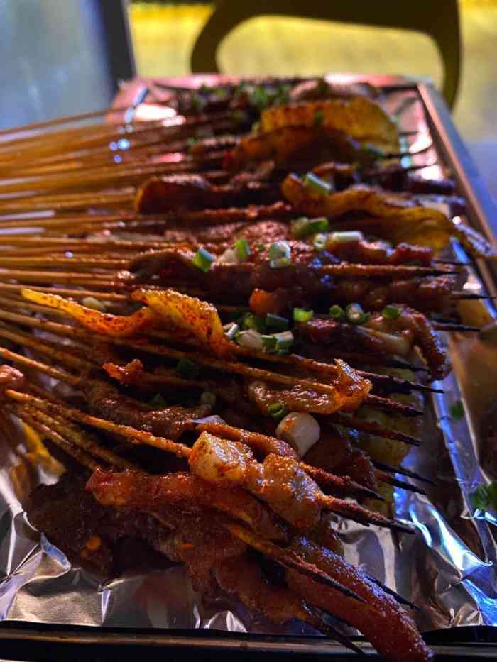 炭小签·贵阳特色烧烤(陆家嘴店)-"之前朋友推荐的店,一直叫外卖吃来