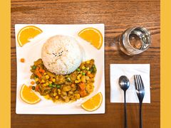 -新华里咖啡书吧(新华书店小寨店)