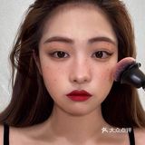 Jennie复古雀斑仿妆  | 这种红唇妆好显嫩哦
