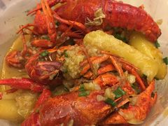 麻辣龙虾尾-小鱼儿海鲜港(新村十区店)