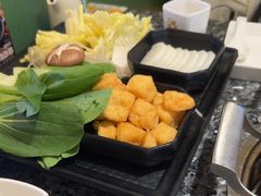 -一席地·本地鸡窝·杭帮鸡火锅(萧山银隆百货店)