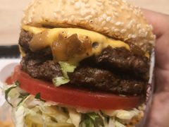 -The Habit Burger Grill 哈比特汉堡(爱琴海店)