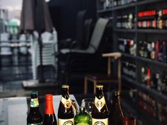 -顽啤熊·酒客酒馆(苏城夜景必选店)