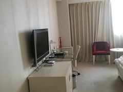 -杭州滨江宝龙城华美达酒店