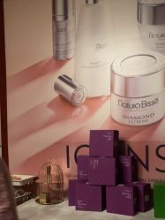 -靓靓伊人SKINCARE肌肤管理FACIAL·SPA