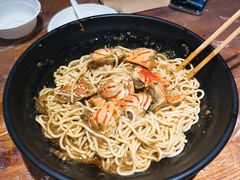 蟹脚热干面-沈记烧烤海鲜(江汉二路店)