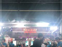 -四川小胡子海鲜(丁村万人海鲜广场店)