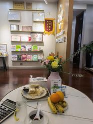 -Mamom club 慢会所(爱丁堡店)