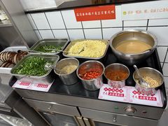 -芈重山老火锅(广州首店)