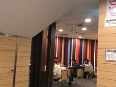 -麦当劳(乳山路店)