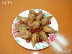 03155324361-梁老三麻辣鸡头总店