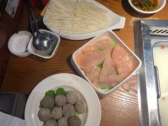 -洪焱重庆老火锅(万福花园店)