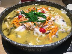 -山城外·非遗酸菜鱼(蜀都万达店)