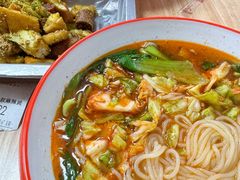 -二钢串叔麻辣烫(华龙大厦店)