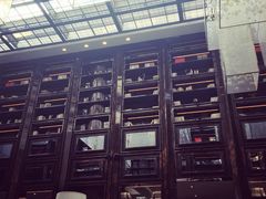 -行者书屋大堂吧 ·下午茶(南京圣和府邸酒店)