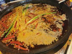 -六公里老火锅(总店)