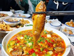 干烧小黄鱼-二0二李记南瓜田鸡老字号(宜宾一店)
