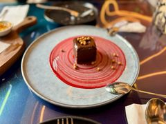 -LES ELITES 英集荟(南京西路店)