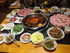 -一斗火锅·招财羊毛肚(北温泉九号店)