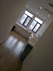 -海豚湾高端月子会所(黄浦店)