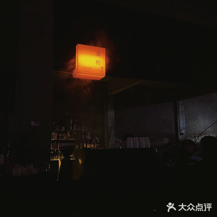 安吉｜悬崖边的☕️瀑布咖啡·半岛茶室🍵