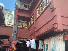 -金碧商城-地下停车场