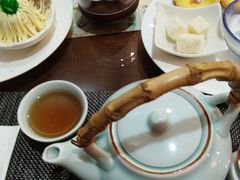 松茸茶-大佛寺高级素食自助餐厅