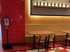 -城市大道红炉披萨烘焙坊