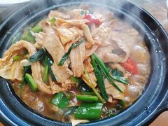 腐竹蛋角煲-老客家美食• 竹筒饭• 河鲜(龙门永汉店)