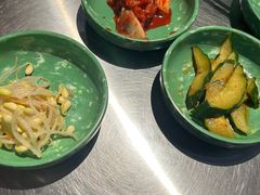 -欧巴炭烤肉오빠숯불구이(南京东路店)