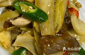 Hakka Sour Cabbage Stir-Fried Pork