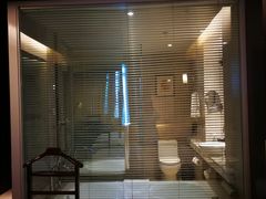 -上海龙之梦万丽酒店