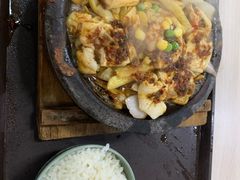 -浙江越秀外国语学院