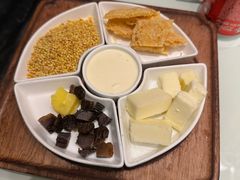 -哈啾嗨·新概念蒙餐(红星新城店)