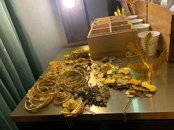 点击看大图 -盘子女人坊古装写真摄影(天津总店)