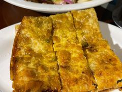 老兰家特色牛肉馅饼-老兰家传统烧烤炒菜泡馍(小南门店)