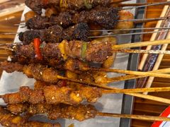 -冶建镜子·老南昌大排档·江西虾王(总店)