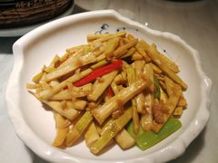 油焖春笋尖-食客堂麻婆豆腐专门店