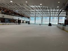 -冰纷万象滑冰场(沈阳万象城店)