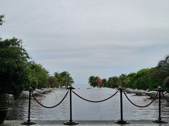 -亚龙湾喜来登·美景台大堂吧