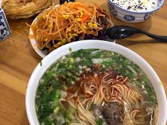 -马德元纯汤牛肉面(太奥广场店)