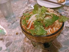 小锅米线-浩海火燒雲傣家菜(静安芮欧店)