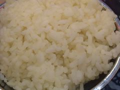 -愉肴麻辣香锅(中山路店)