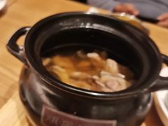 -顺风汤馆·广府粤菜(江宸天街店)
