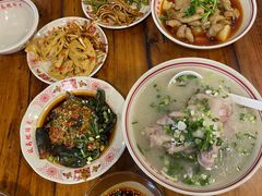 -老方桌烂蹄花川菜馆(九龙坡店)