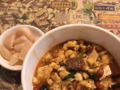 -老乌家特色小炒泡馍(大皮院店)