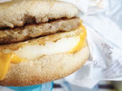 猪柳蛋堡-麦当劳(展览路店)